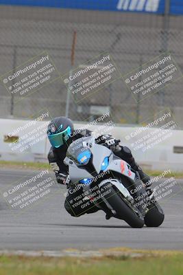 media/Oct-15-2022-Fastrack Riders (Sat) [[9a18b22502]]/Level3/Turn 9 1115am/